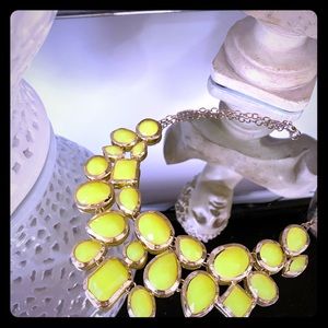 Costume yellow and gold necklace